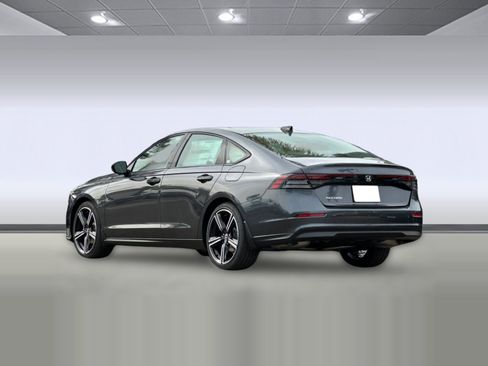 New 2026 Honda Accord SE image 3