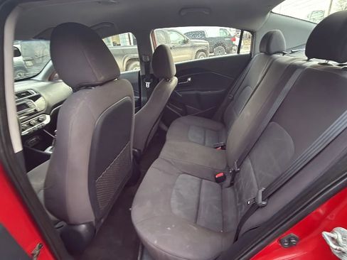 Used 2017 Kia Rio LX image 13