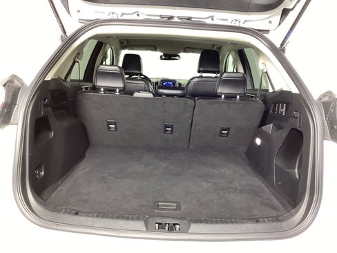 Used 2024 Ford Edge SEL image 10