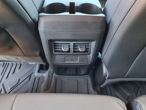 Used 2023 Chevrolet Colorado ZR2 w/ ZR2 Convenience Package III image 12