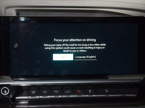 Used 2024 Chevrolet Silverado 2500 High Country w/ High Country Premium Package image 7