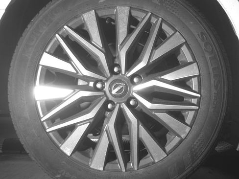 Used 2025 Nissan Altima 2.5 SV FWD image 15