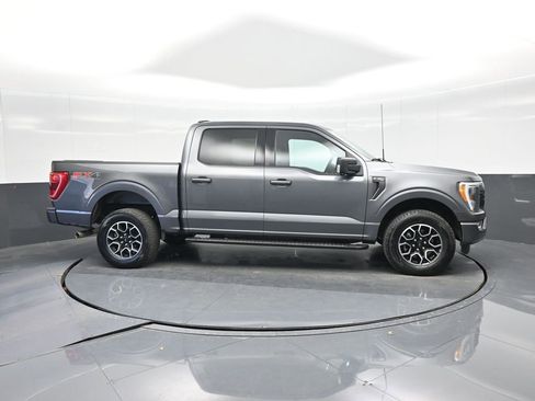 Used 2022 Ford F150 XLT w/ Equipment Group 302A High image 11