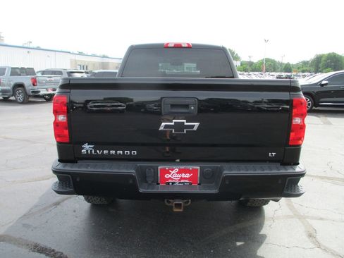 Used 2017 Chevrolet Silverado 1500 LT w/ Midnight Edition AWD/4WD image 5