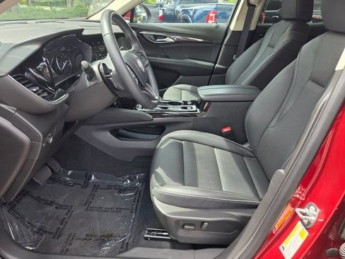 Used 2023 Buick Envision Essence AWD/4WD image 3