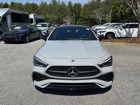 Certified 2024 Mercedes-Benz CLE 300 4MATIC Coupe image 3