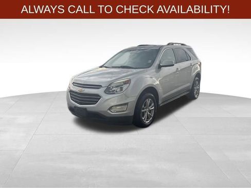 Used 2017 Chevrolet Equinox LT w/ Convenience Package image 3