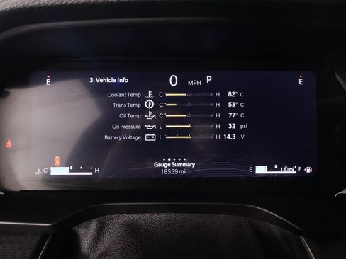 Used 2024 Jeep Grand Cherokee L Laredo image 5