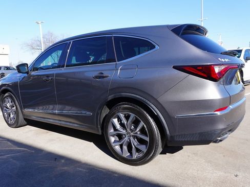 Used 2022 Acura MDX FWD w/ Technology Package image 4