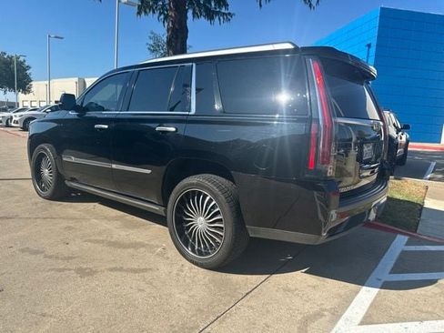 Used 2016 Cadillac Escalade Platinum AWD/4WD image 5