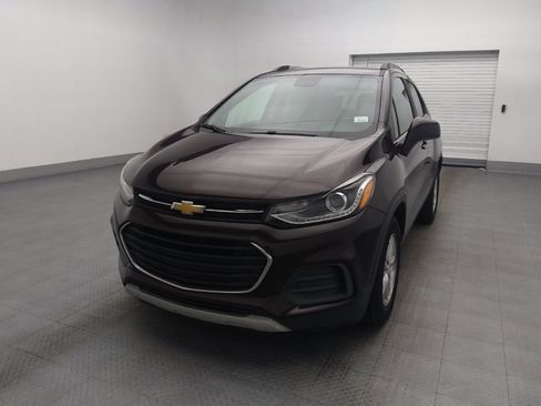 Used 2020 Chevrolet Trax LT w/ Driver Confidence Package FWD image 15