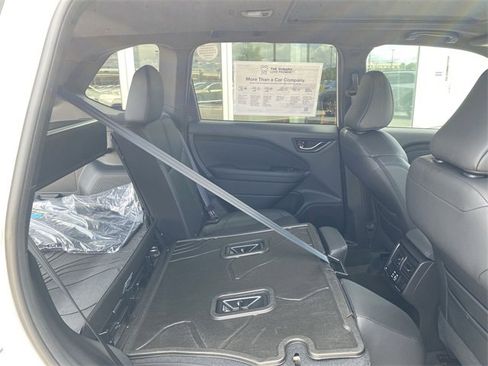 Certified 2025 Subaru Forester Limited w/ Popular Package image 16