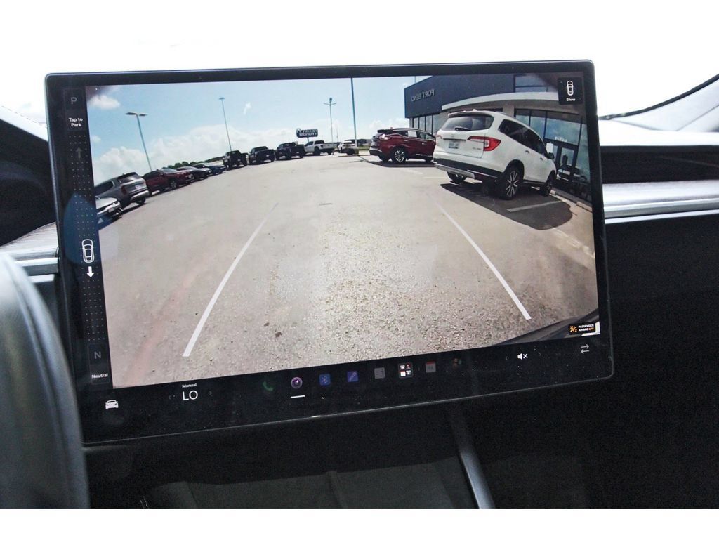 Used 2022 Tesla Model S AWD/4WD image 24