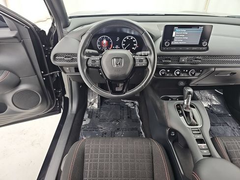 Used 2023 Honda HR-V Sport image 20