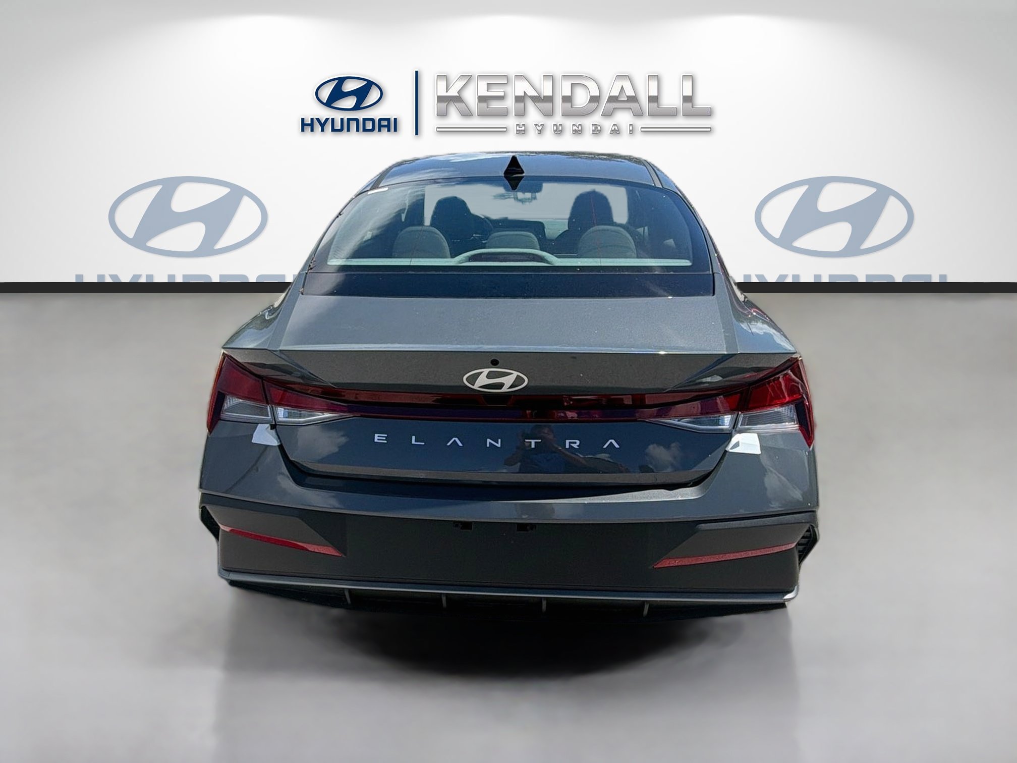 New 2026 Hyundai Elantra SE FWD image 5