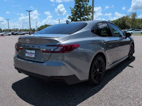 Used 2026 Toyota Camry SE FWD image 6