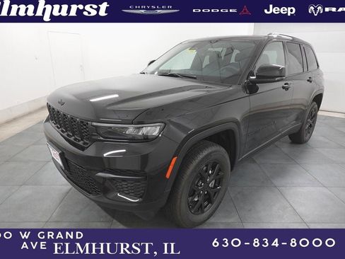 New 2025 Jeep Grand Cherokee Altitude image 1