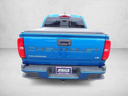 Used 2021 Chevrolet Colorado LT w/ Safety Package AWD/4WD image 3