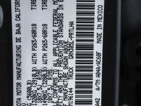 Used 2019 Toyota Tacoma Limited image 38