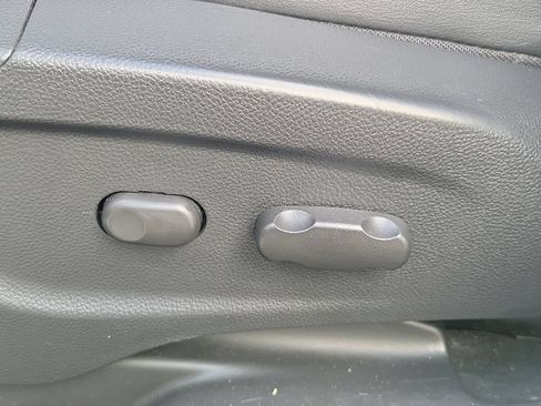 Used 2018 Buick Encore Preferred FWD image 29