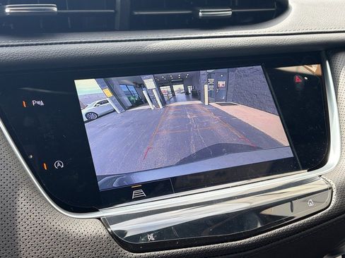 New 2026 Cadillac XT5 Luxury image 23