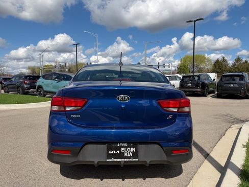 Used 2020 Kia Rio S FWD image 4