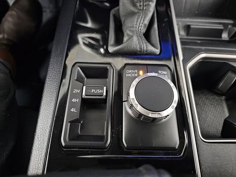 Used 2024 Toyota Tundra SR5 AWD/4WD image 23