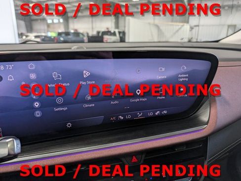 Used 2024 Buick Envision Sport Touring AWD/4WD image 17