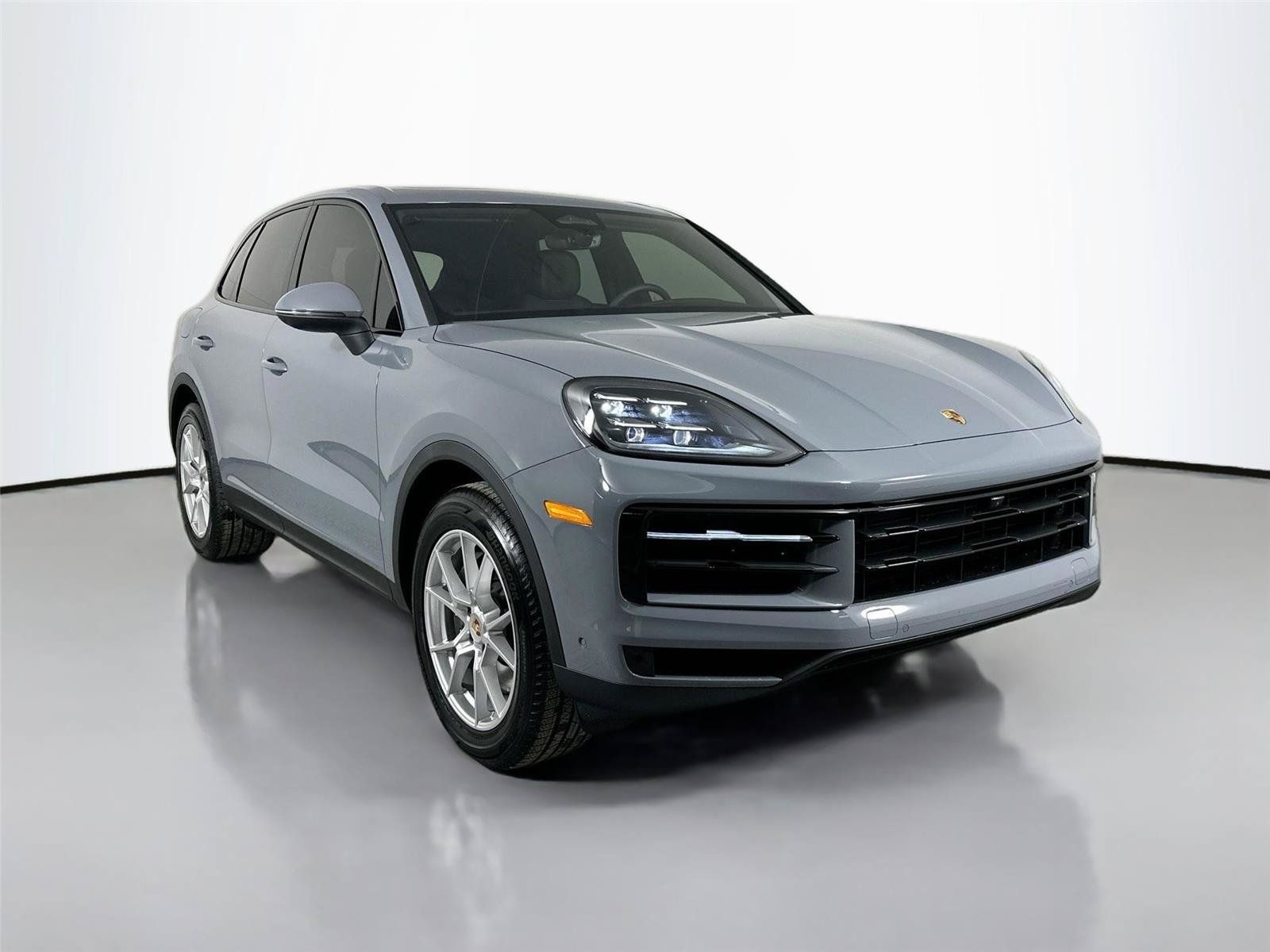 Certified 2026 Porsche Cayenne AWD/4WD image 9