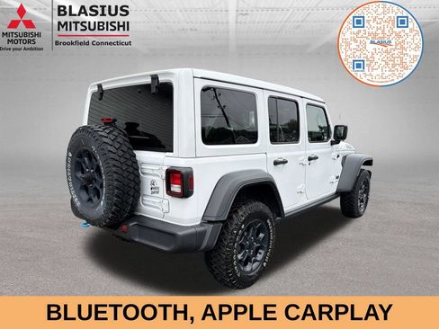Used 2023 Jeep Wrangler Unlimited w/ Sun & Screen Package AWD/4WD image 10