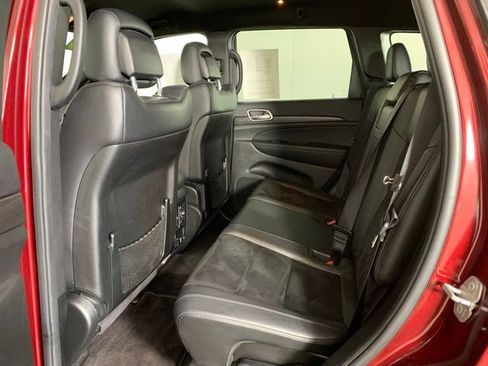 Used 2018 Jeep Grand Cherokee Altitude AWD/4WD image 25