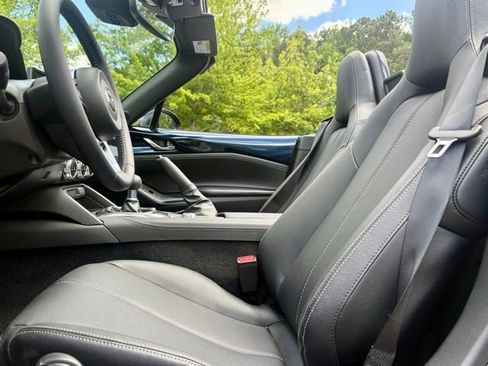 Used 2026 MAZDA MX-5 Miata Grand Touring RWD image 28