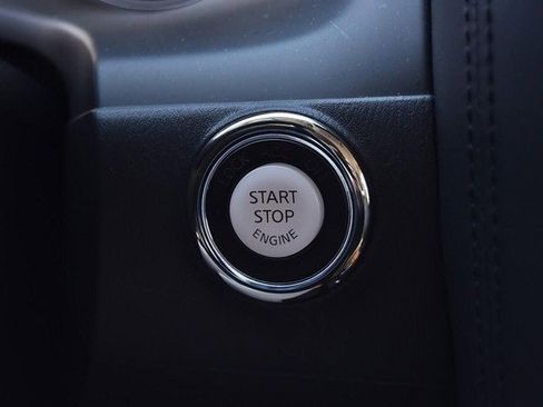 Certified 2022 Nissan Armada SL image 24