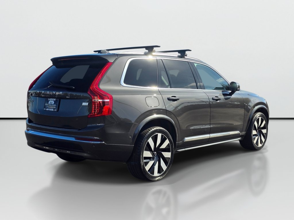 Used 2023 Volvo XC90 T8 Ultimate w/ Lounge Package AWD/4WD image 5