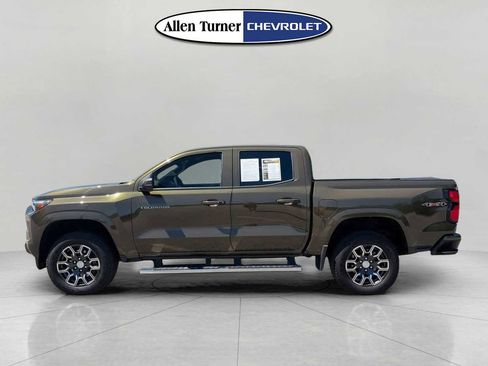 Used 2024 Chevrolet Colorado LT w/ LT Convenience Package III AWD/4WD image 6