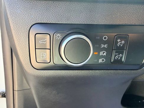 Used 2024 Ford Escape ST-Line w/ Equipment Group 301A FWD image 21