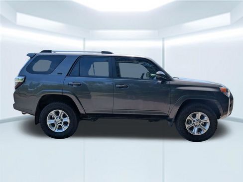 Used 2021 Toyota 4Runner SR5 Premium w/ Moonroof Package image 7
