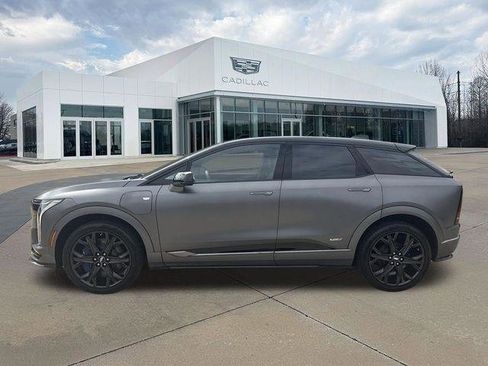 New 2026 Cadillac Optiq V image 6