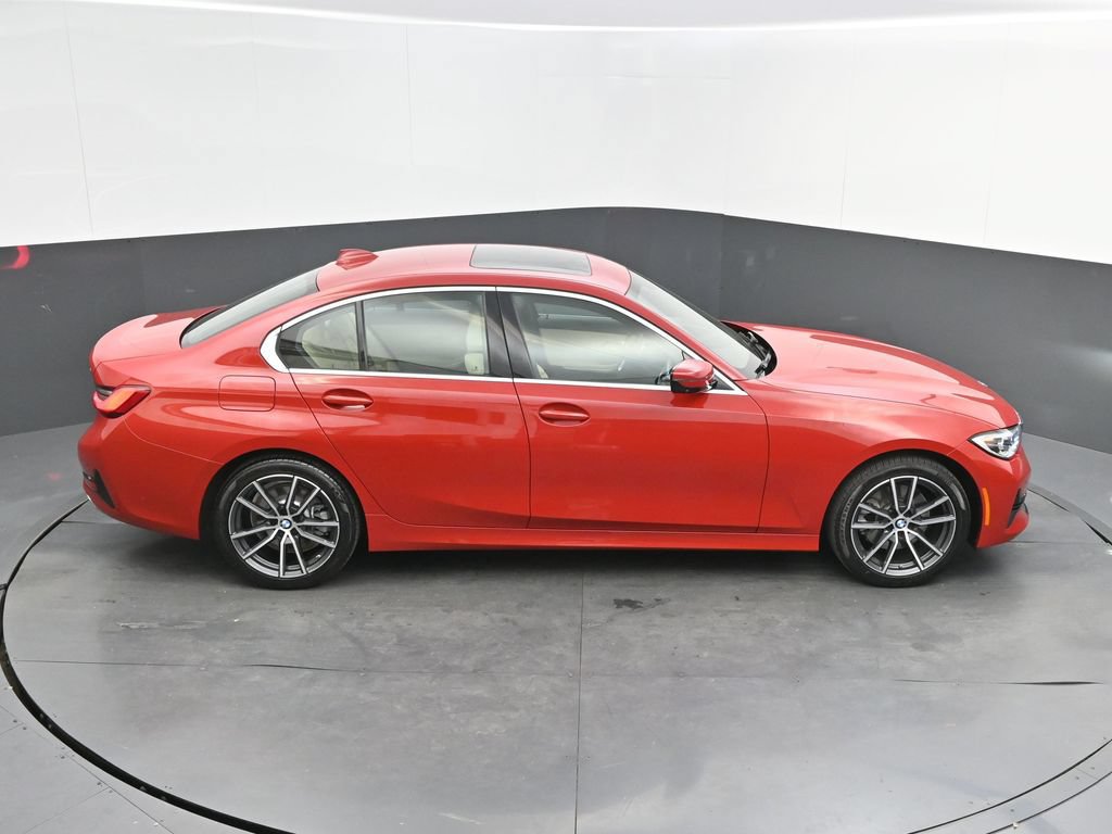 Used 2020 BMW 330i xDrive Sedan w/ Premium Package AWD/4WD image 39