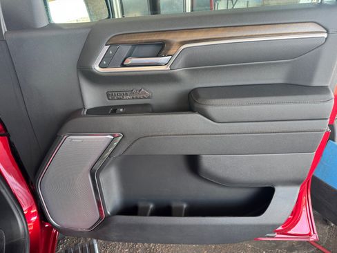 Used 2026 Chevrolet Silverado 1500 High Country RWD image 32