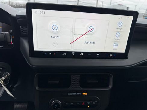 New 2025 Ford Maverick XL image 11