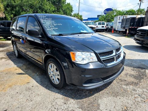 Used 2016 Dodge Grand Caravan SE w/ Quick Order Package 29E SE image 6