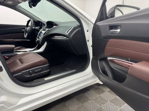 Used 2015 Acura TLX V6 w/ Advance Package image 33