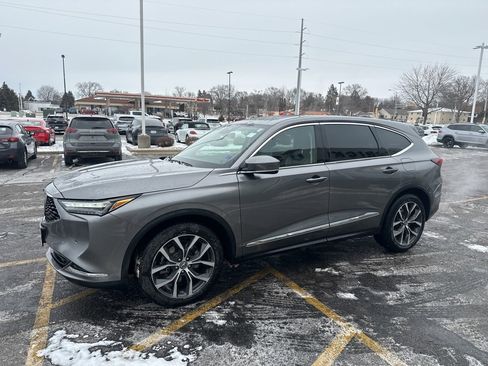 Used 2023 Acura MDX SH-AWD w/ Technology Package image 2