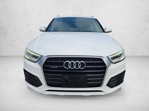 Used 2016 Audi Q3 2.0T Prestige image 2