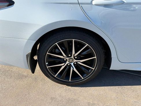 Used 2024 Toyota Camry SE w/ Cold Weather Package image 6