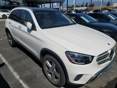 Used 2022 Mercedes-Benz GLC 300 image 7