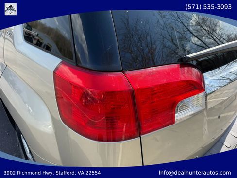 Used 2015 GMC Terrain SLT w/ Safety Package FWD image 10