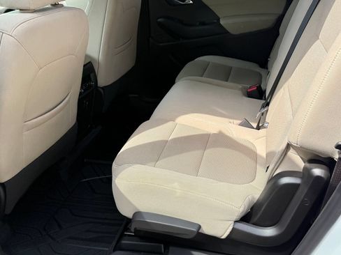 Certified 2022 Chevrolet Traverse LS w/ LPO, Floor Liner Package AWD/4WD image 17