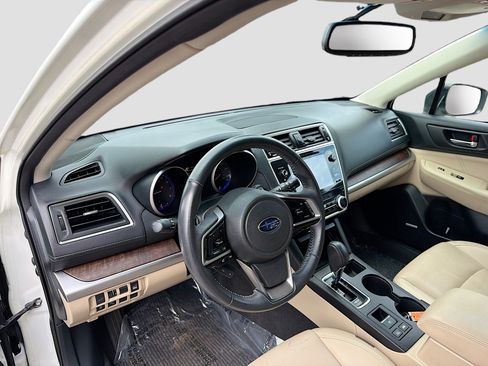Used 2018 Subaru Outback 2.5i Limited image 25